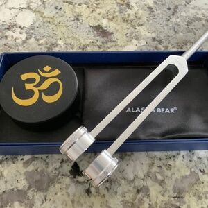 ALASKA BEAR WEIGHTED TUNING FORK. BRAND NEW IN BOX
